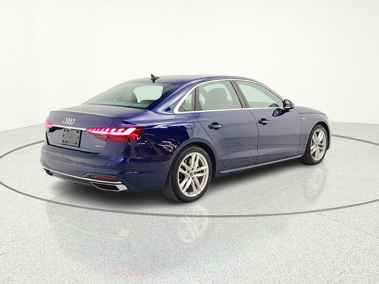 Used 2024 Audi A4 2.0T Premium AWD/4WD image 16