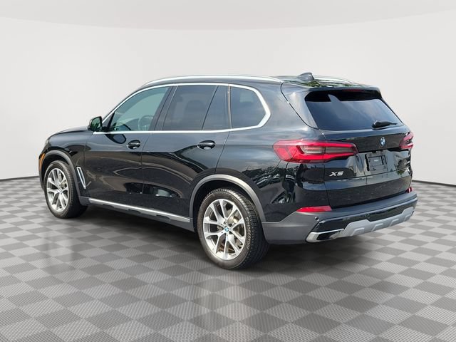 Used 2021 BMW X5 xDrive40i w/ Convenience Package AWD/4WD image 4