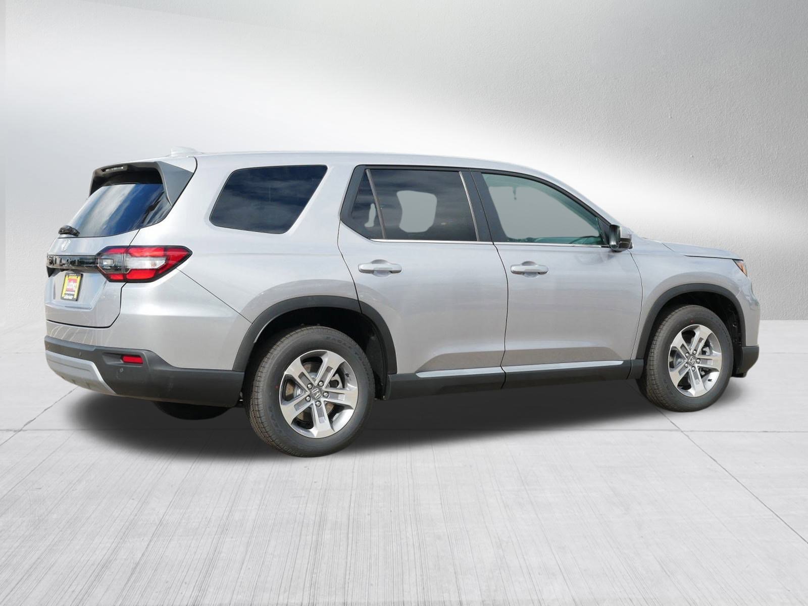 New 2025 Honda Pilot EX-L image 4