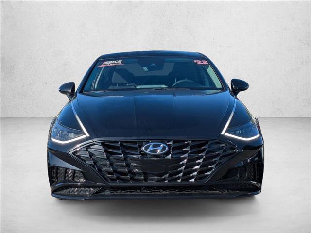 Used 2022 Hyundai Sonata SEL image 2