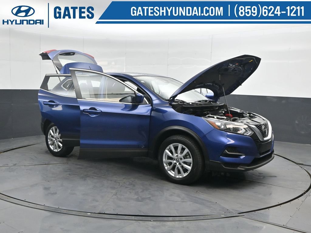 Used 2022 Nissan Rogue Sport S image 50