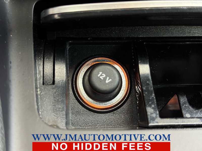 Used 2019 Mercedes-Benz GLA 250 4MATIC image 39