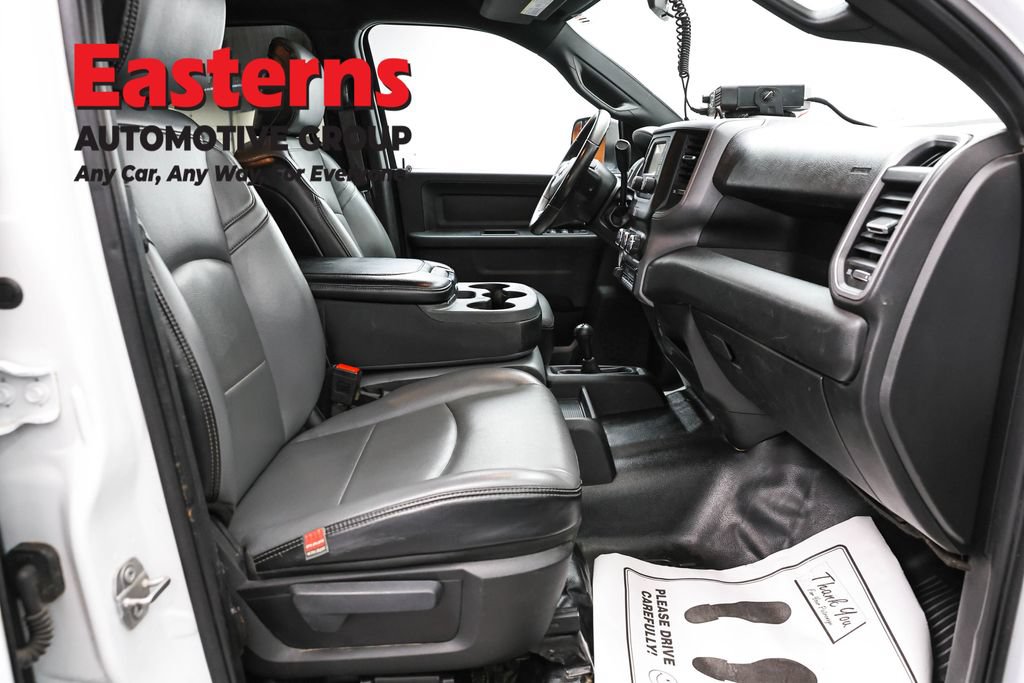 Used 2022 RAM 2500 Tradesman w/ Chrome Appearance Group AWD/4WD image 29