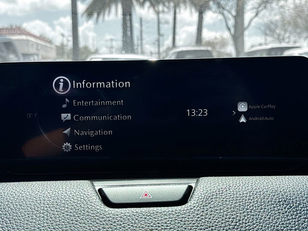 Used 2024 MAZDA CX-90 3.3 Turbo w/ Preferred Plus AWD/4WD image 15