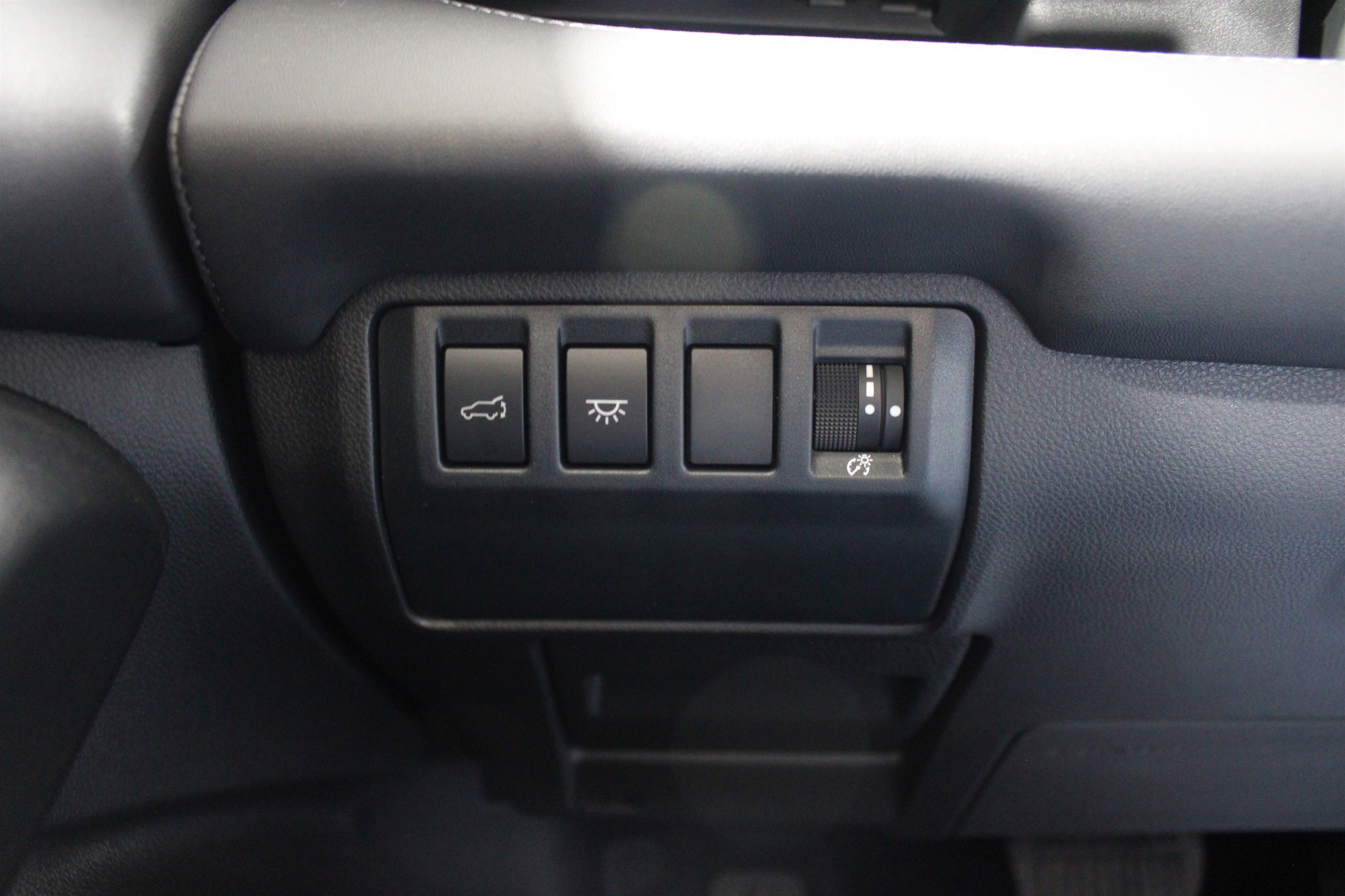 New 2025 Subaru Ascent Limited image 8