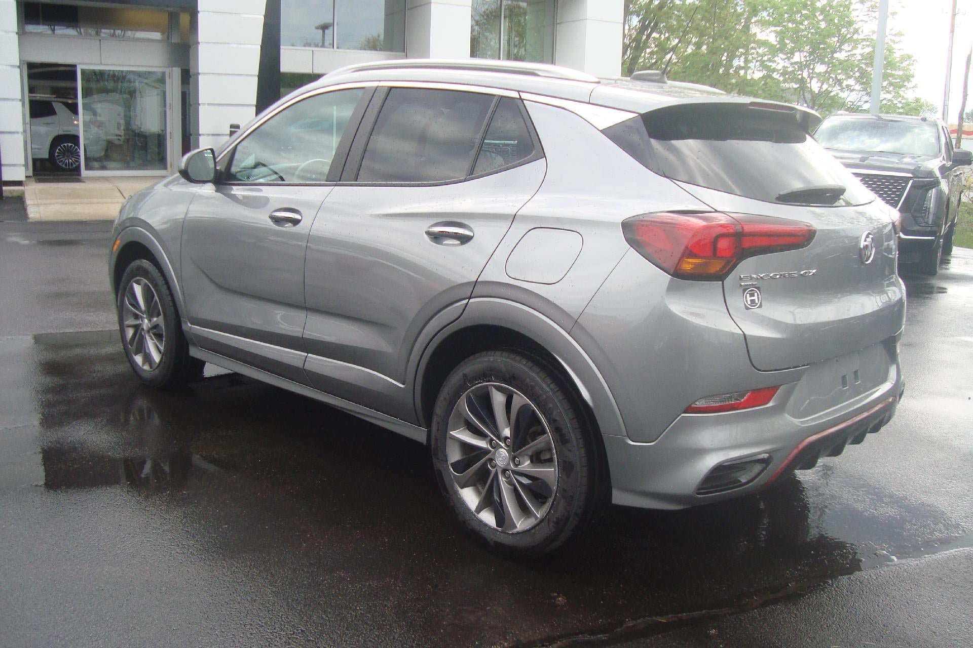 Certified 2023 Buick Encore GX Select w/ Sport Touring Package AWD/4WD image 6