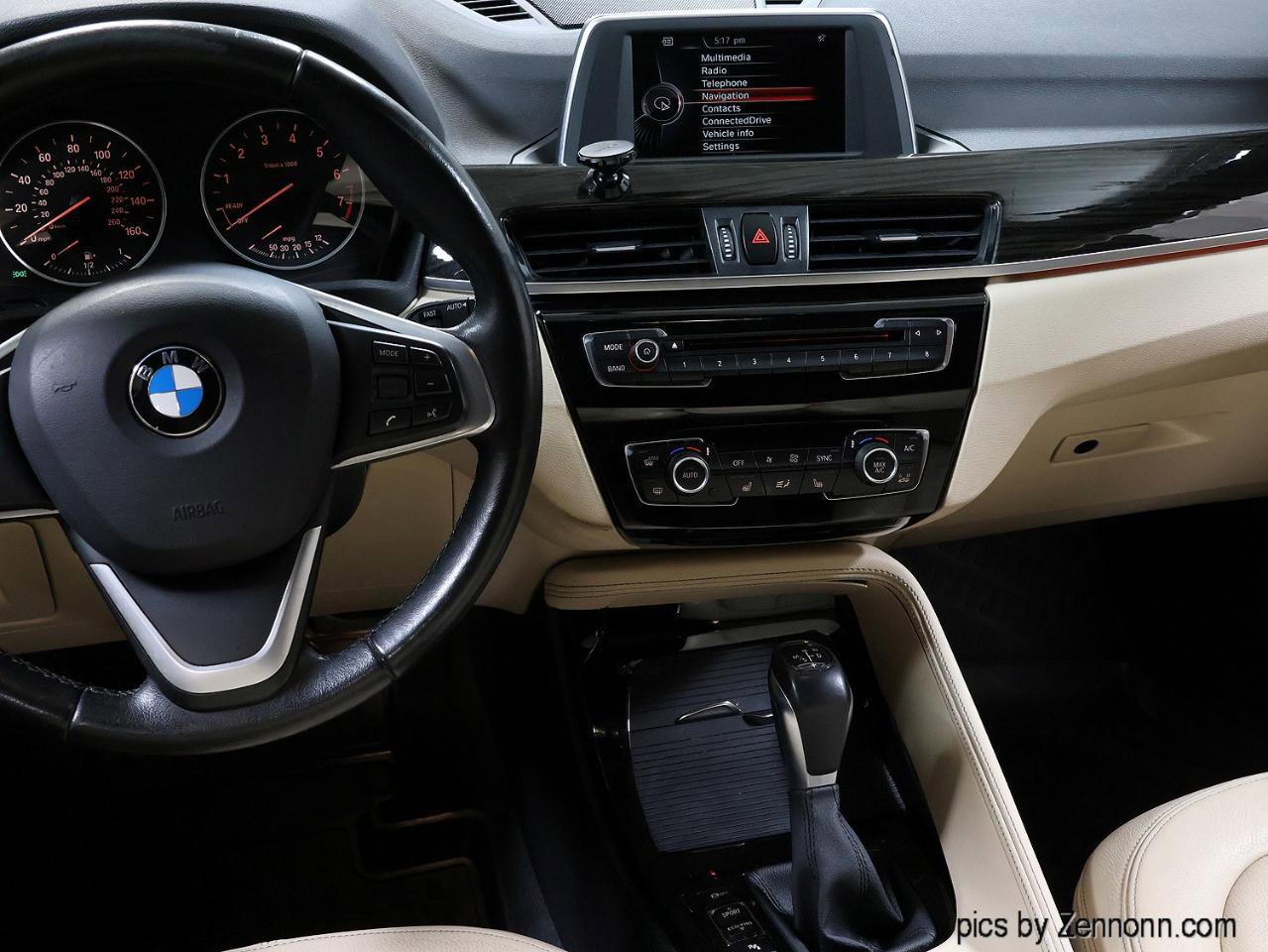 Used 2016 BMW X1 xDrive28i AWD/4WD image 16