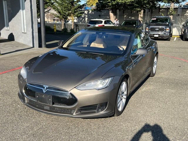 Used 2016 Tesla Model S 70D image 4