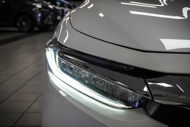 Used 2021 Honda Insight EX image 26