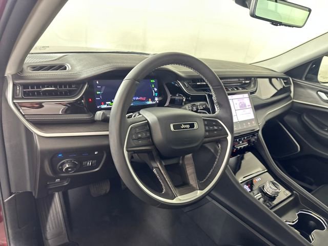 Used 2023 Jeep Grand Cherokee 4WD 4xe w/ Luxury Tech Group II image 13