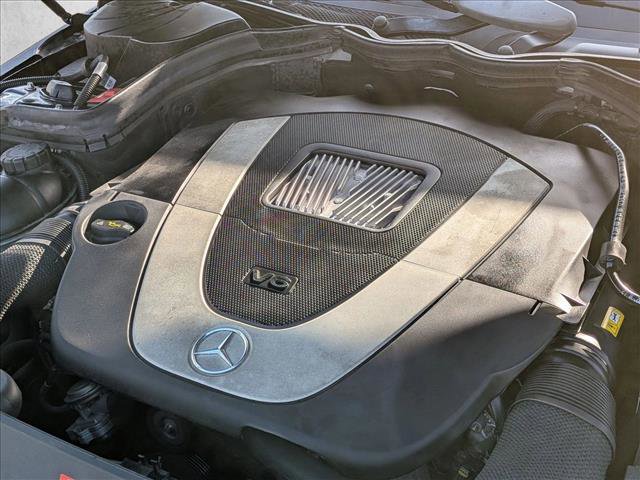 Used 2011 Mercedes-Benz C 300 Sedan image 22