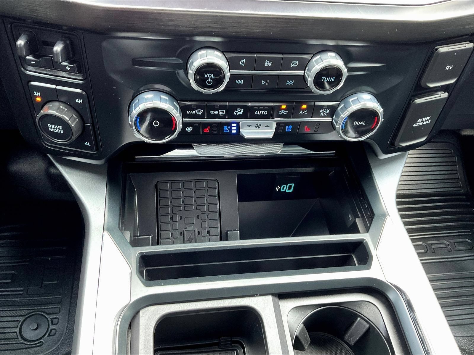 Used 2023 Ford F350 Lariat AWD/4WD image 18
