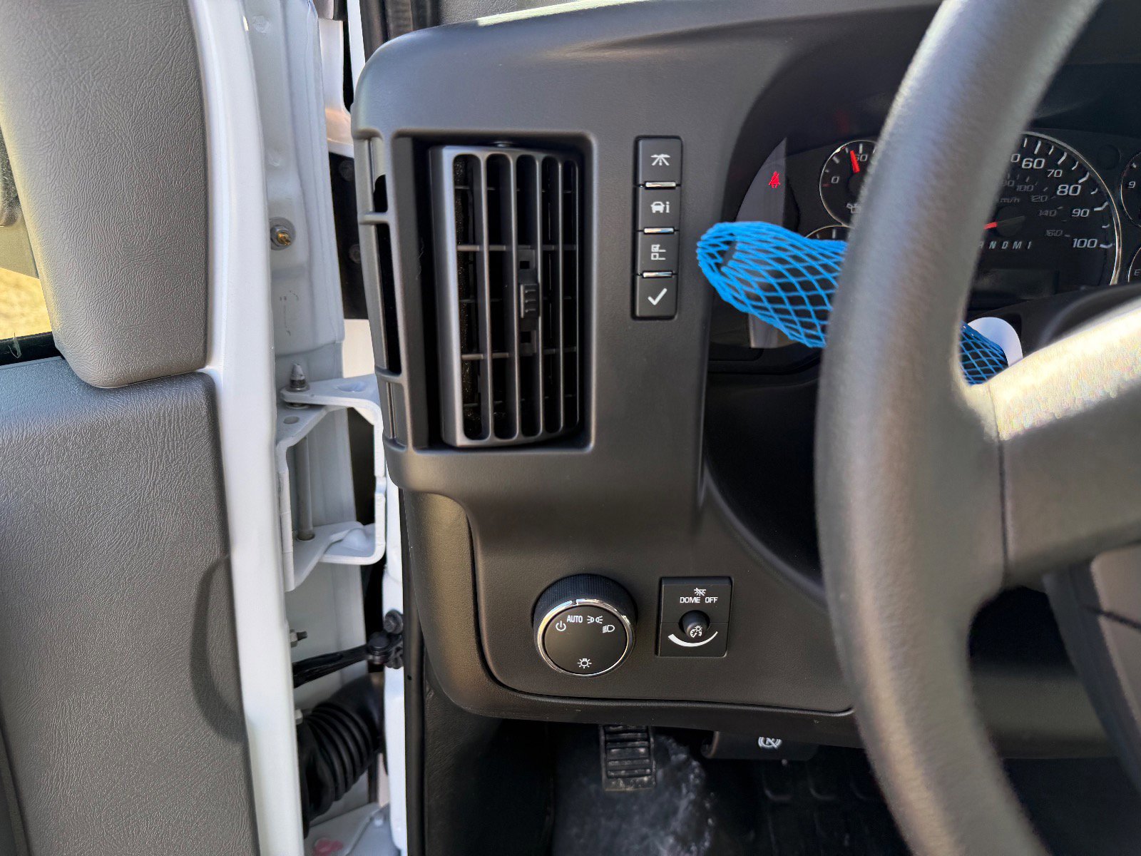 New 2025 Chevrolet Express 3500 Extended w/ Driver Convenience Package image 16