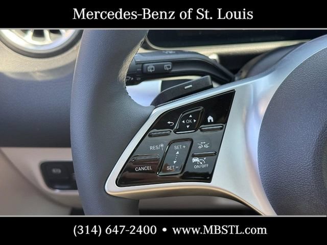 New 2026 Mercedes-Benz GLB 250 4MATIC image 14