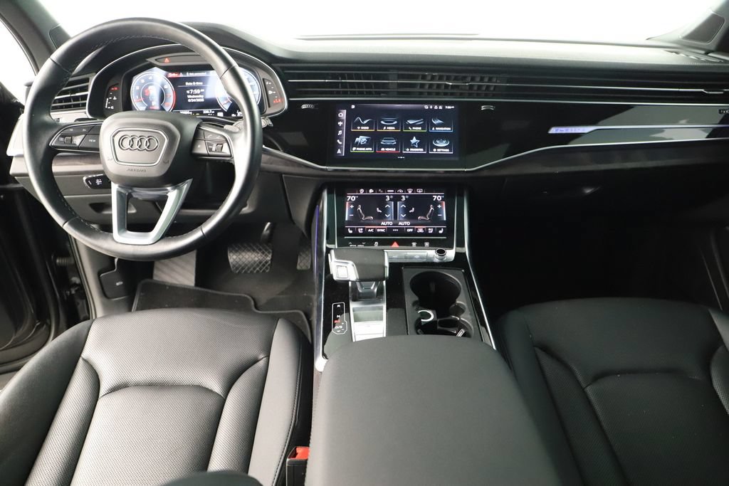 Used 2023 Audi Q7 3.0T Prestige w/ Prestige Package AWD/4WD image 18