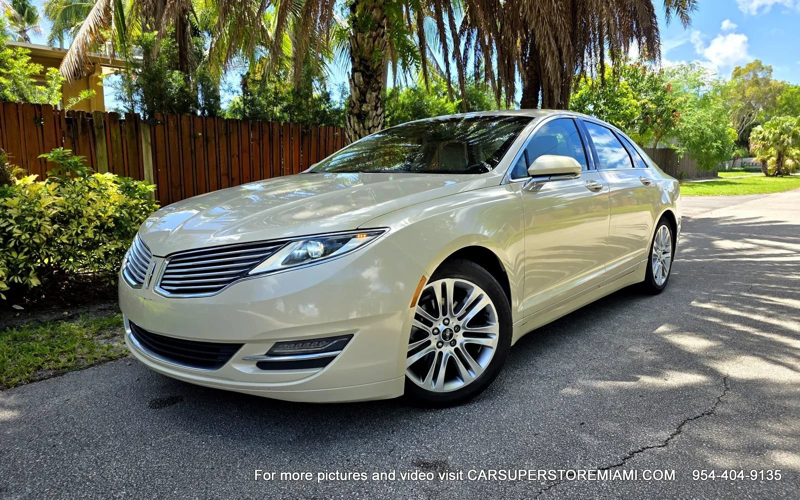 Used 2014 Lincoln MKZ Hybrid w/ Equipment Group 202A Reserve FWD image 8