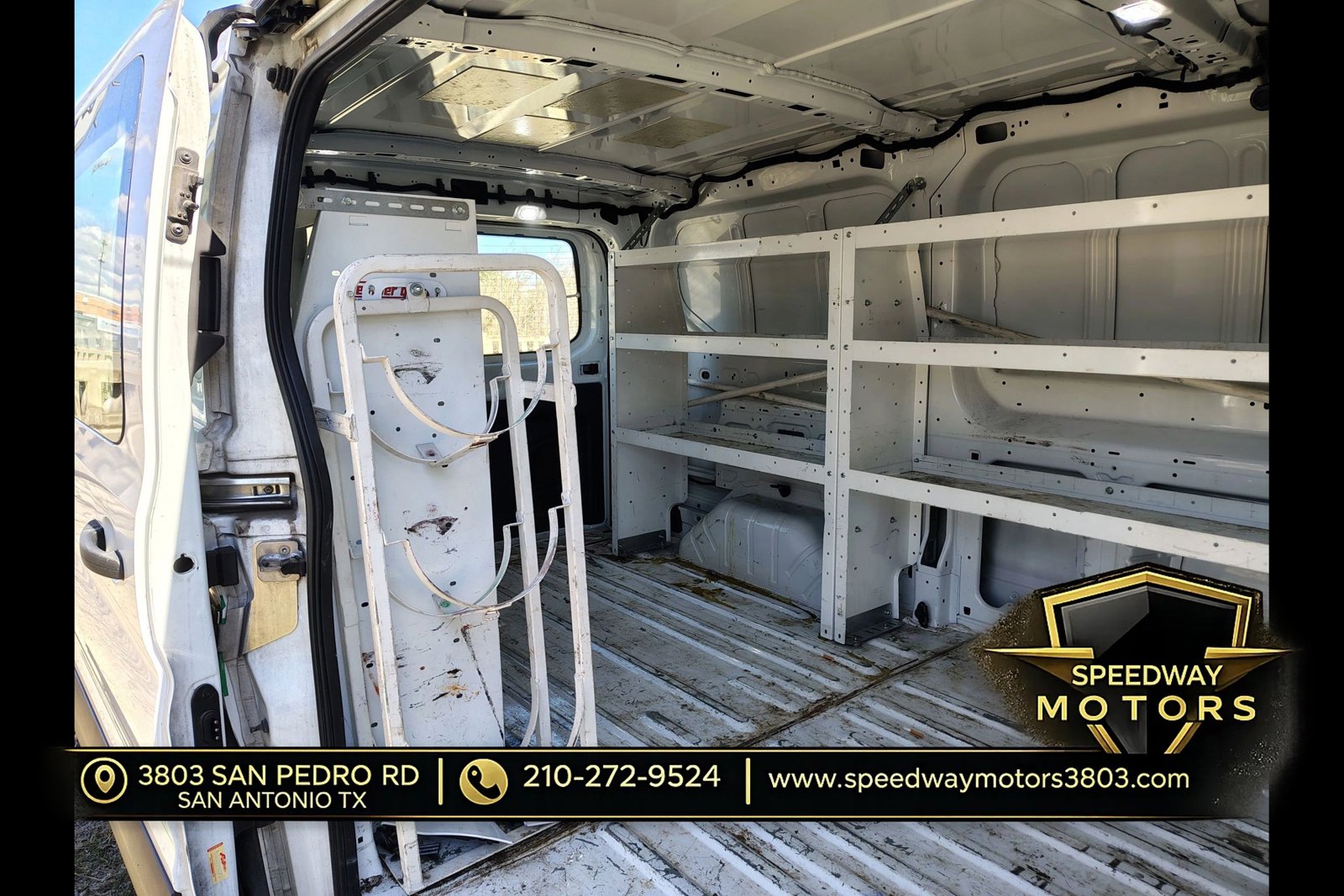 Used 2019 Ford Transit 250 130 Low Roof RWD image 14
