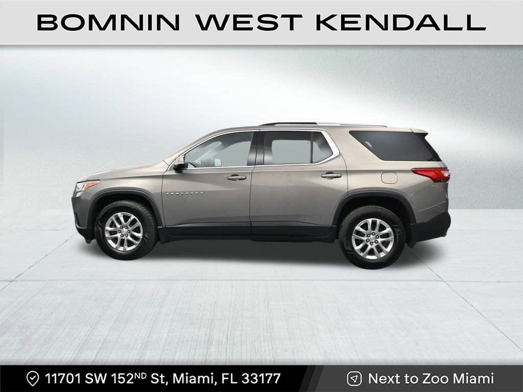 Used 2018 Chevrolet Traverse LT image 2