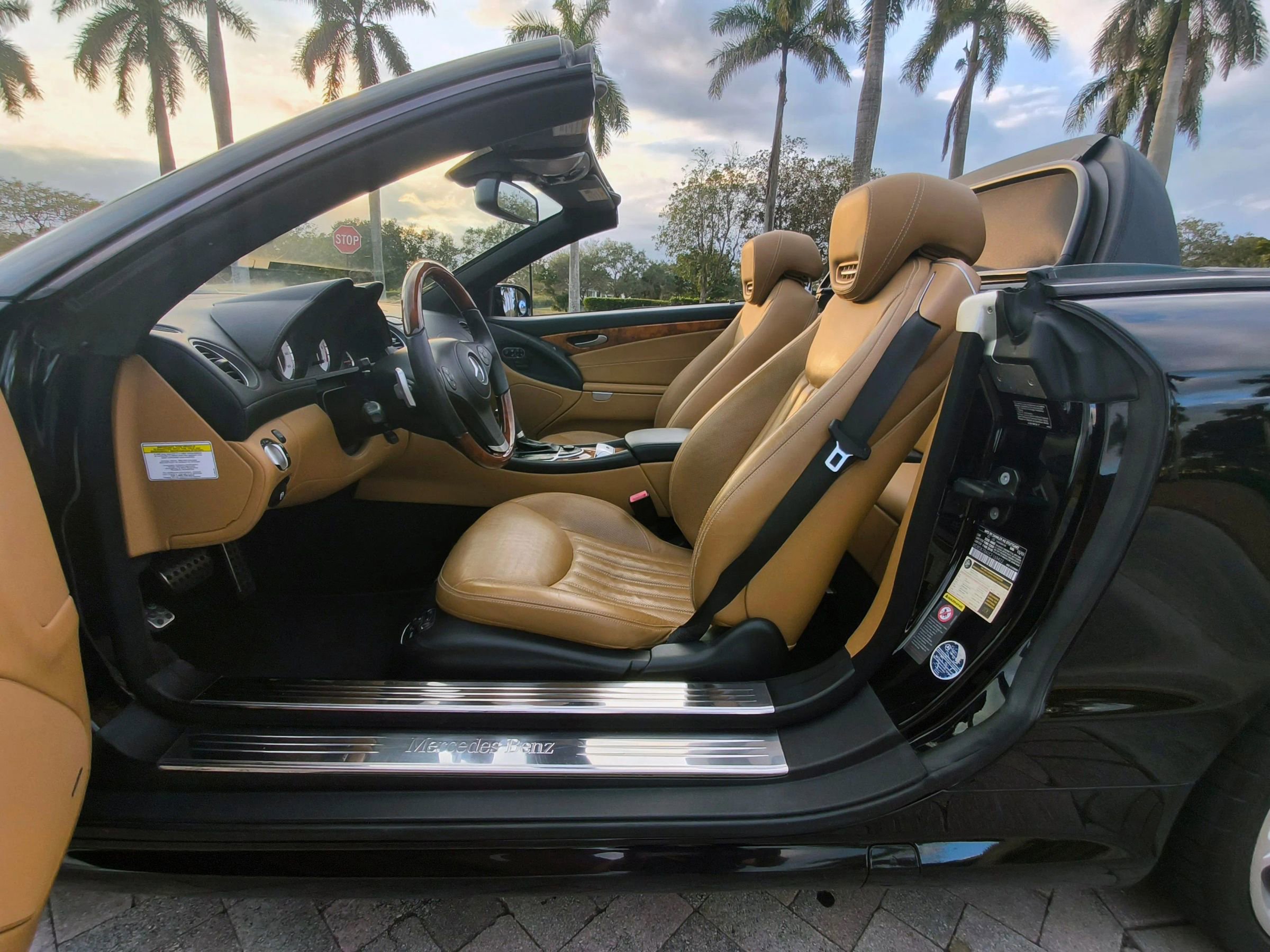 Used 2012 Mercedes-Benz SL 550 image 20