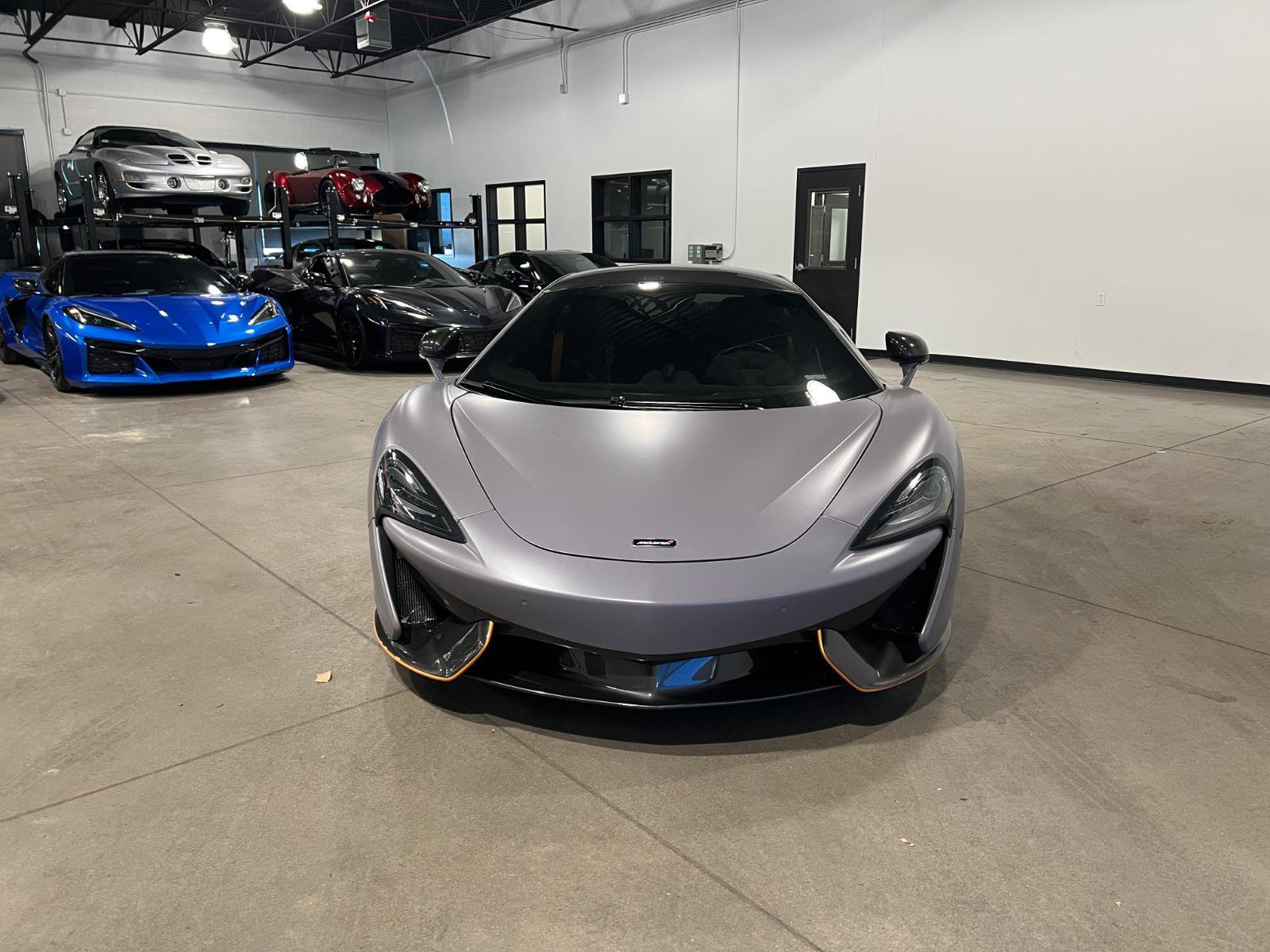 Used 2017 McLaren 570S Base image 8