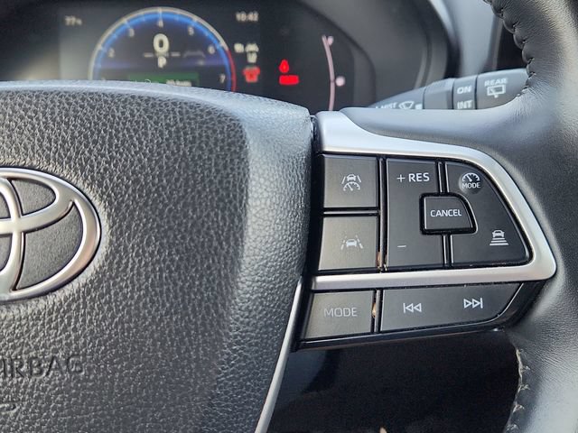 Used 2025 Toyota Grand Highlander FWD image 40