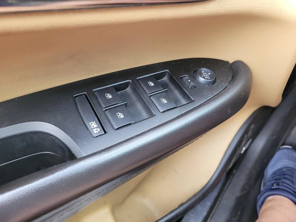 Used 2013 Cadillac ATS 2.0T AWD Sedan image 19
