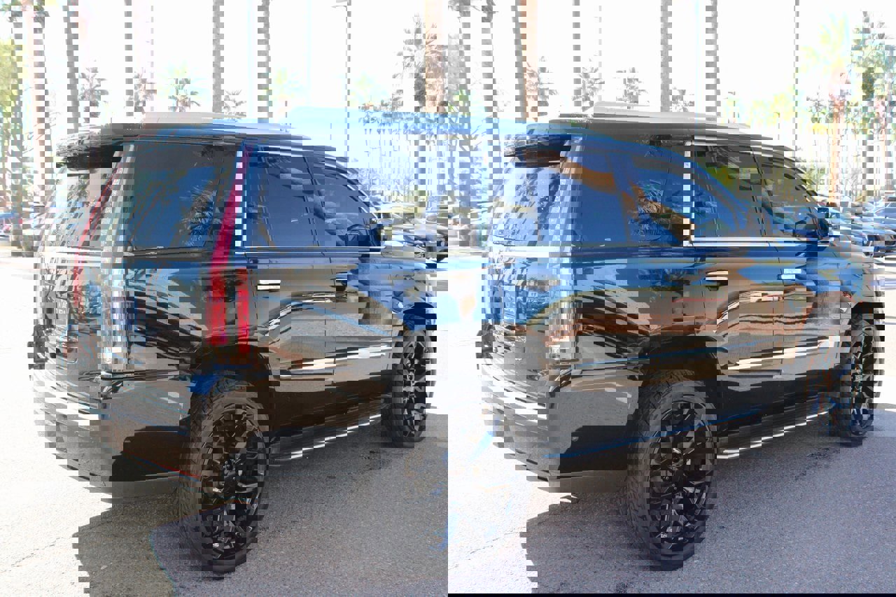 Used 2019 Cadillac Escalade Luxury image 5