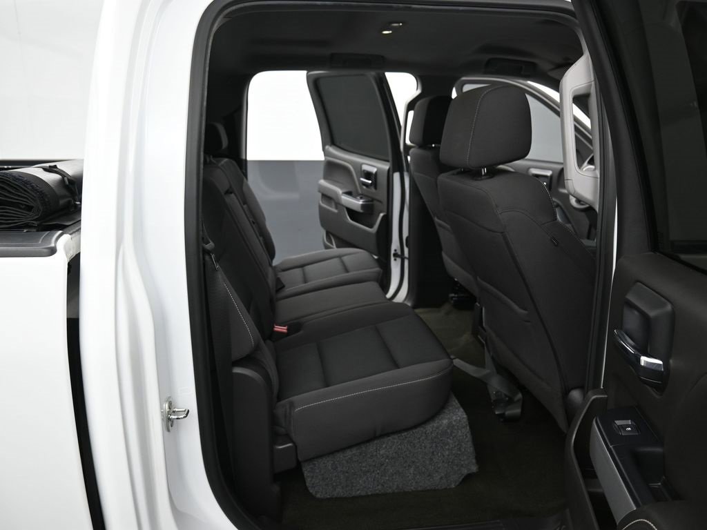 Used 2018 Chevrolet Silverado 1500 LT w/ All Star Edition image 28