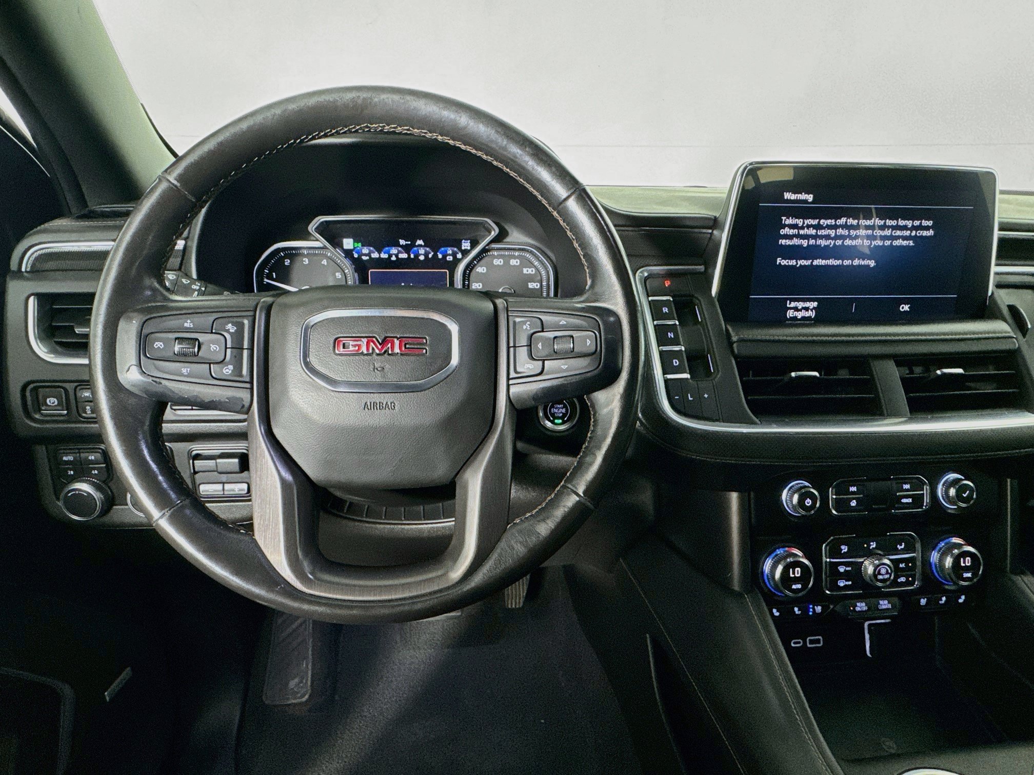 Used 2021 GMC Yukon AT4 w/ Rear Media and Nav Package AWD/4WD image 10