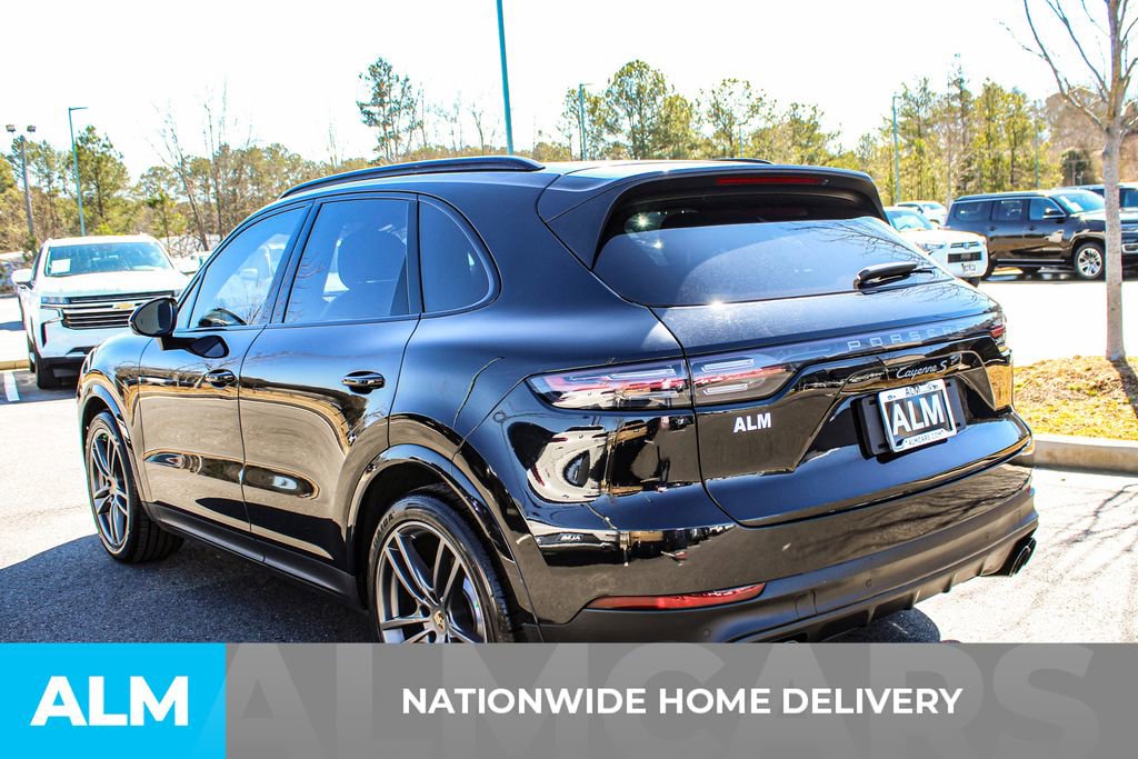 Used 2023 Porsche Cayenne S Platinum w/ Premium Package Plus image 4