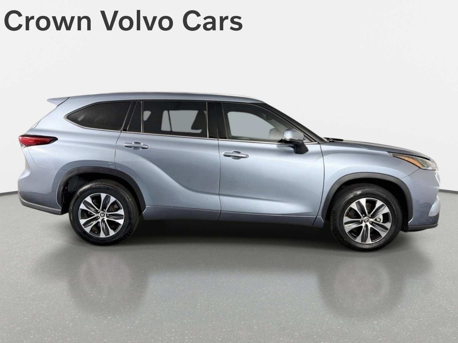 Used 2021 Toyota Highlander XLE FWD image 5