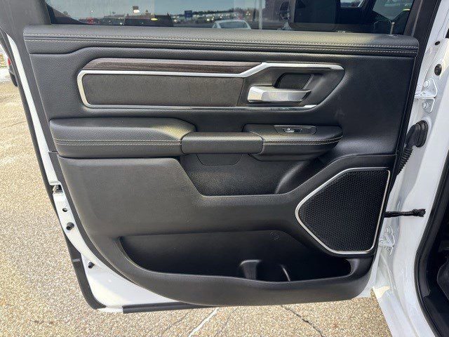 Used 2025 RAM 1500 Laramie w/ Sport Appearance Package image 25