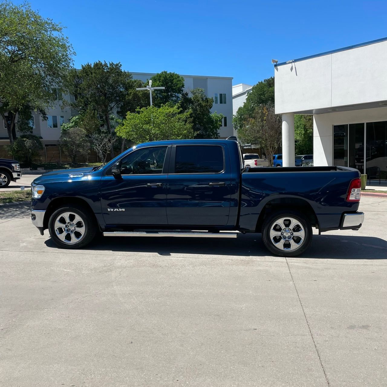 Used 2023 RAM 1500 Lone Star image 3