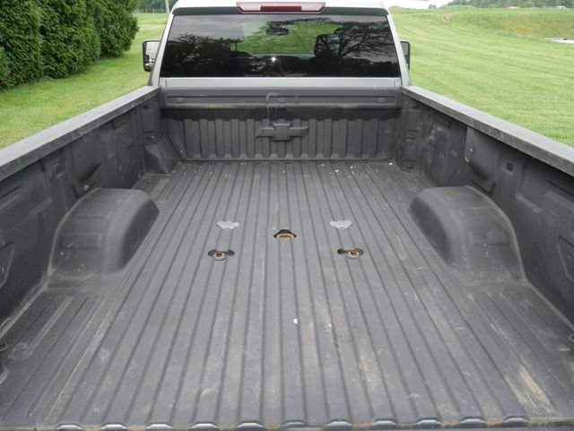 Used 2025 Chevrolet Silverado 3500 LT AWD/4WD image 11