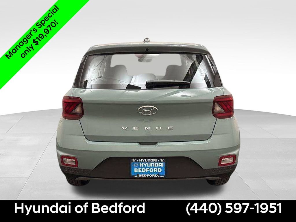 Certified 2026 Hyundai Venue SE FWD image 6
