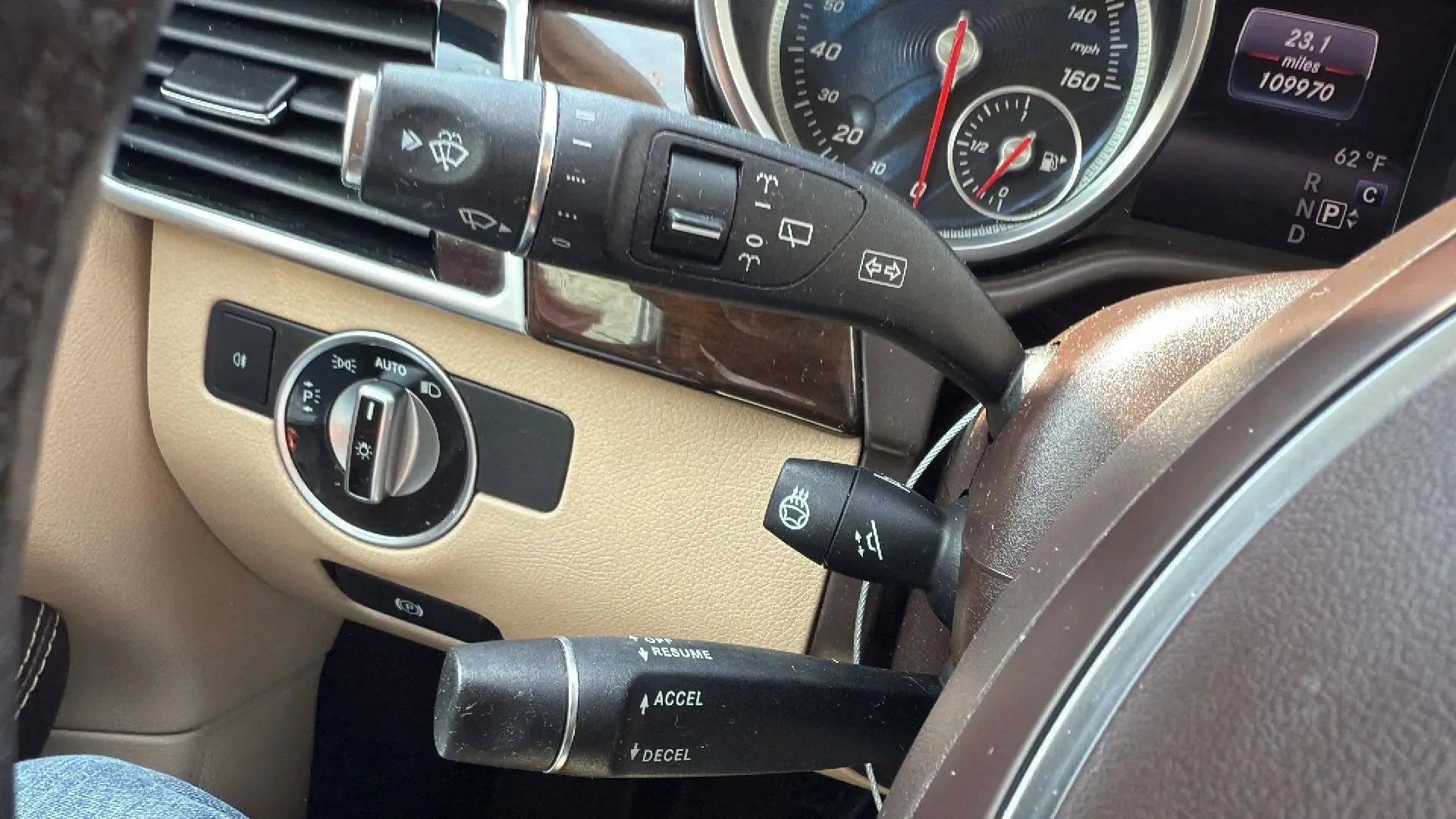 Used 2017 Mercedes-Benz GLE 350 4MATIC image 13