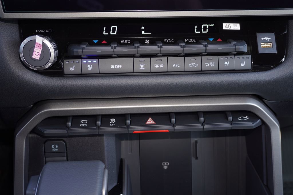 New 2026 Toyota Tundra Limited image 15