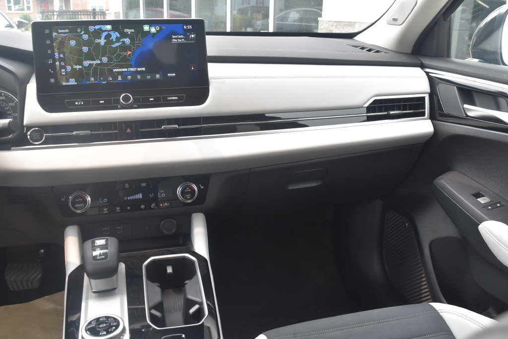 New 2026 Mitsubishi Outlander SE AWD/4WD image 14