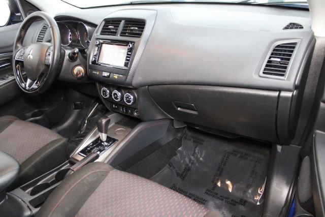 Used 2018 Mitsubishi Outlander Sport LE FWD image 25