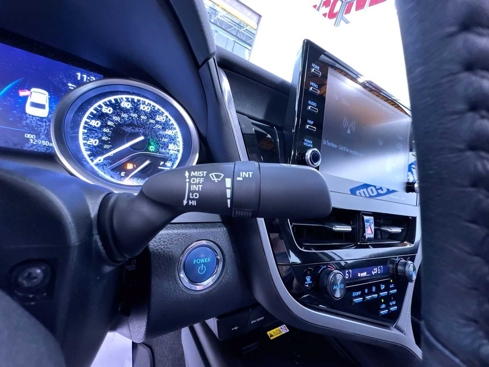 Used 2024 Toyota Camry XLE FWD image 19