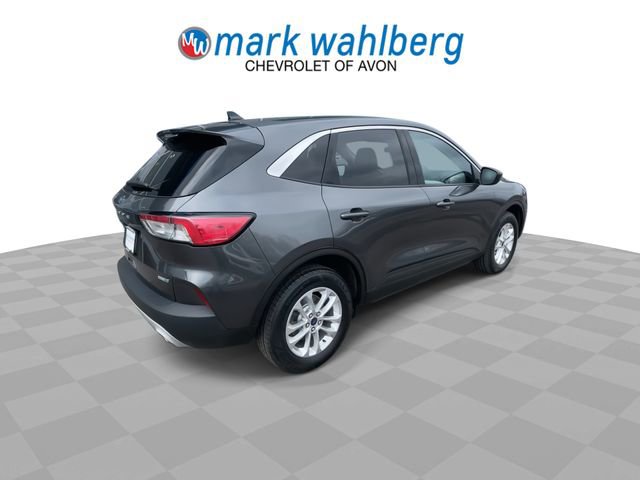 Used 2020 Ford Escape SE image 8