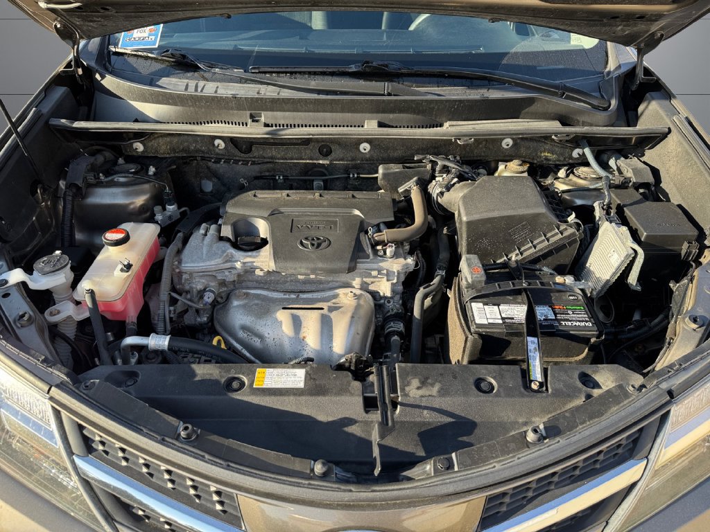 Used 2015 Toyota RAV4 LE AWD/4WD image 20