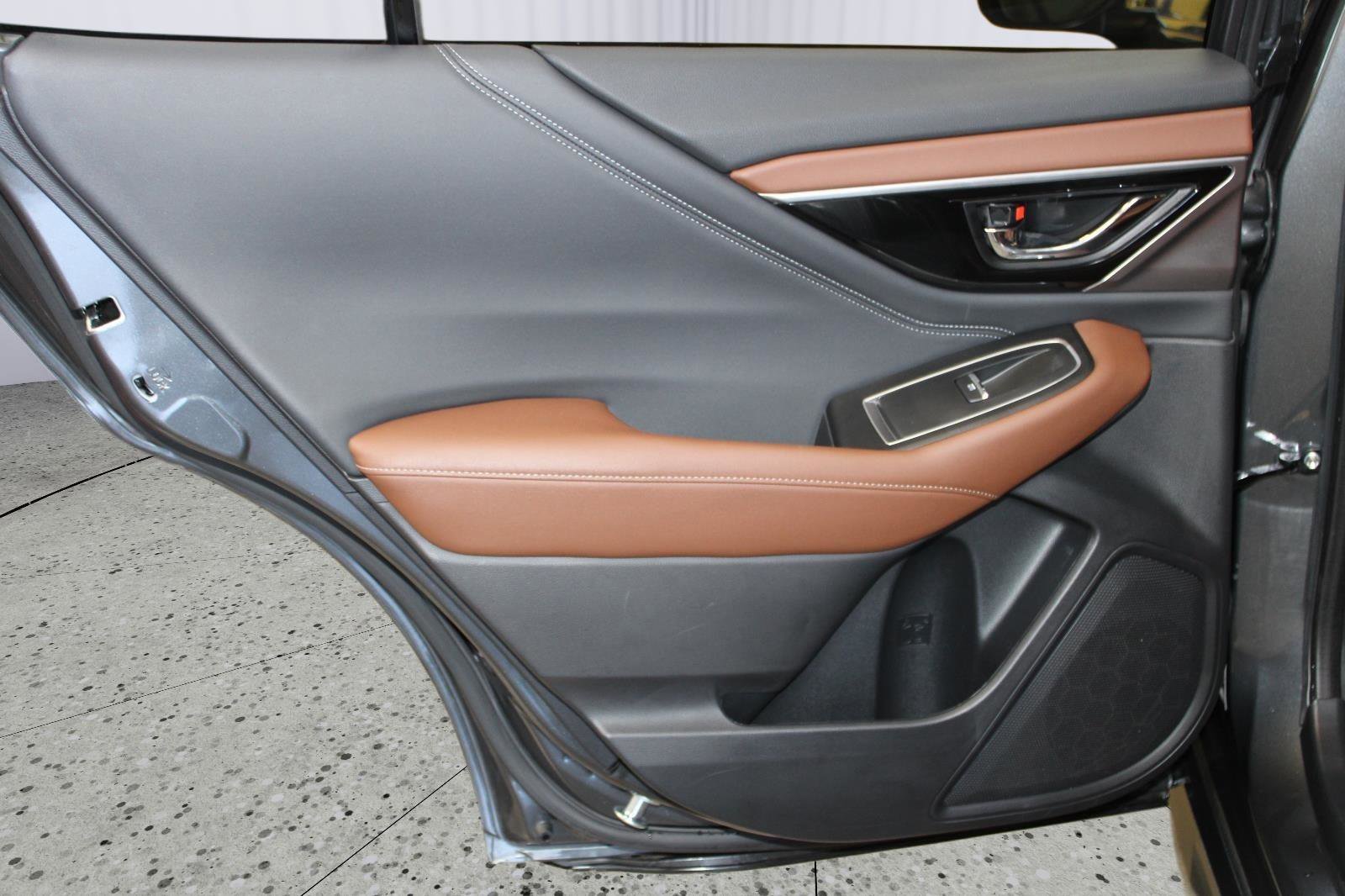 Used 2021 Subaru Outback Touring XT image 41