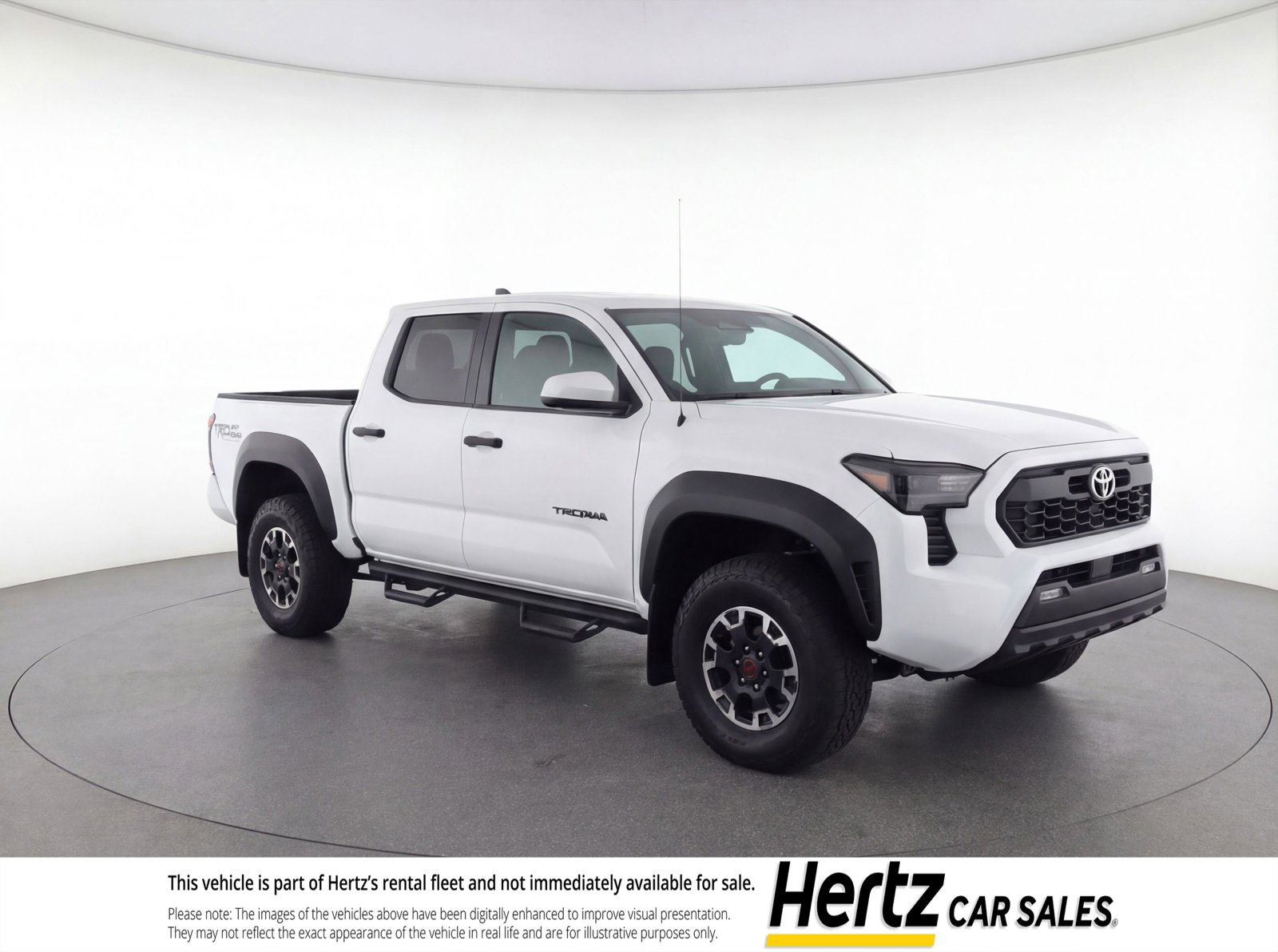 Used 2025 Toyota Tacoma TRD Off-Road image 1