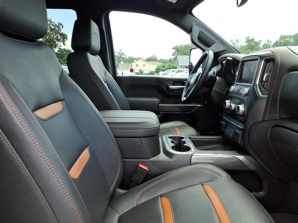 Used 2023 GMC Sierra 2500 AT4 w/ AT4 Preferred Package AWD/4WD image 12