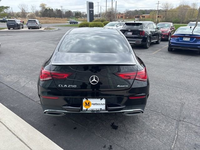 Used 2022 Mercedes-Benz CLA 250 4MATIC image 5