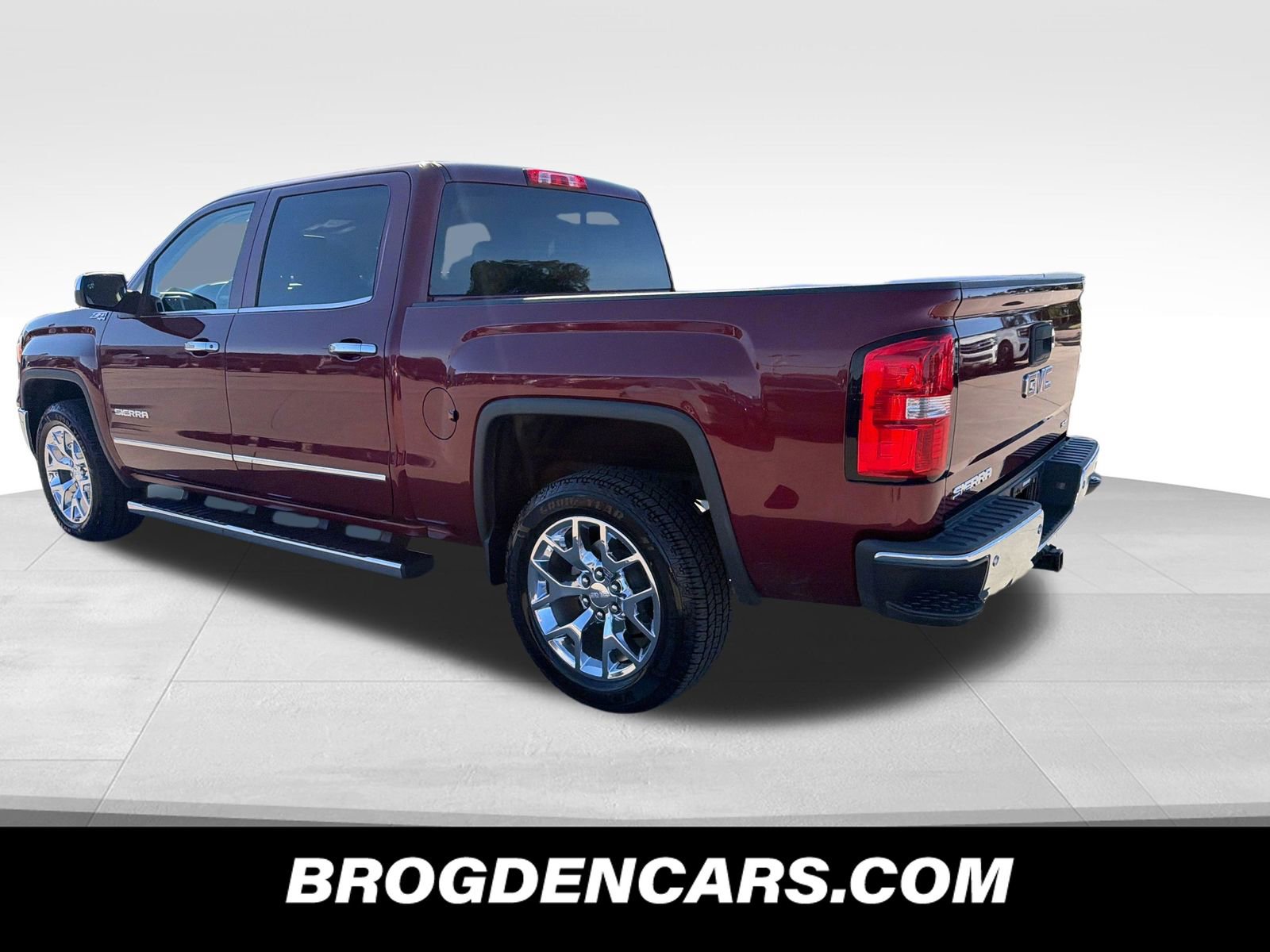Used 2014 GMC Sierra 1500 SLT w/ SLT Crew Cab Value Package AWD/4WD image 6