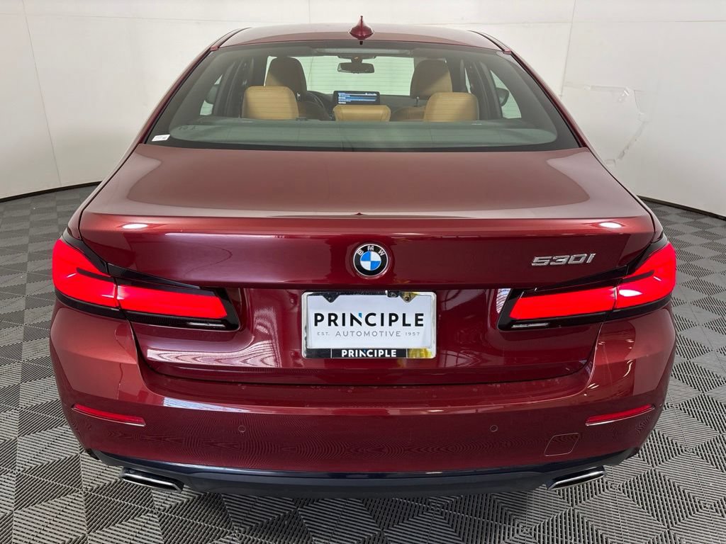 Certified 2023 BMW 530i w/ Premium Package RWD image 6