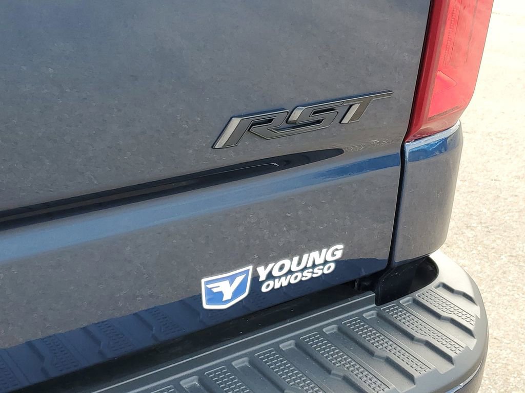 Used 2021 Chevrolet Silverado 1500 RST image 33