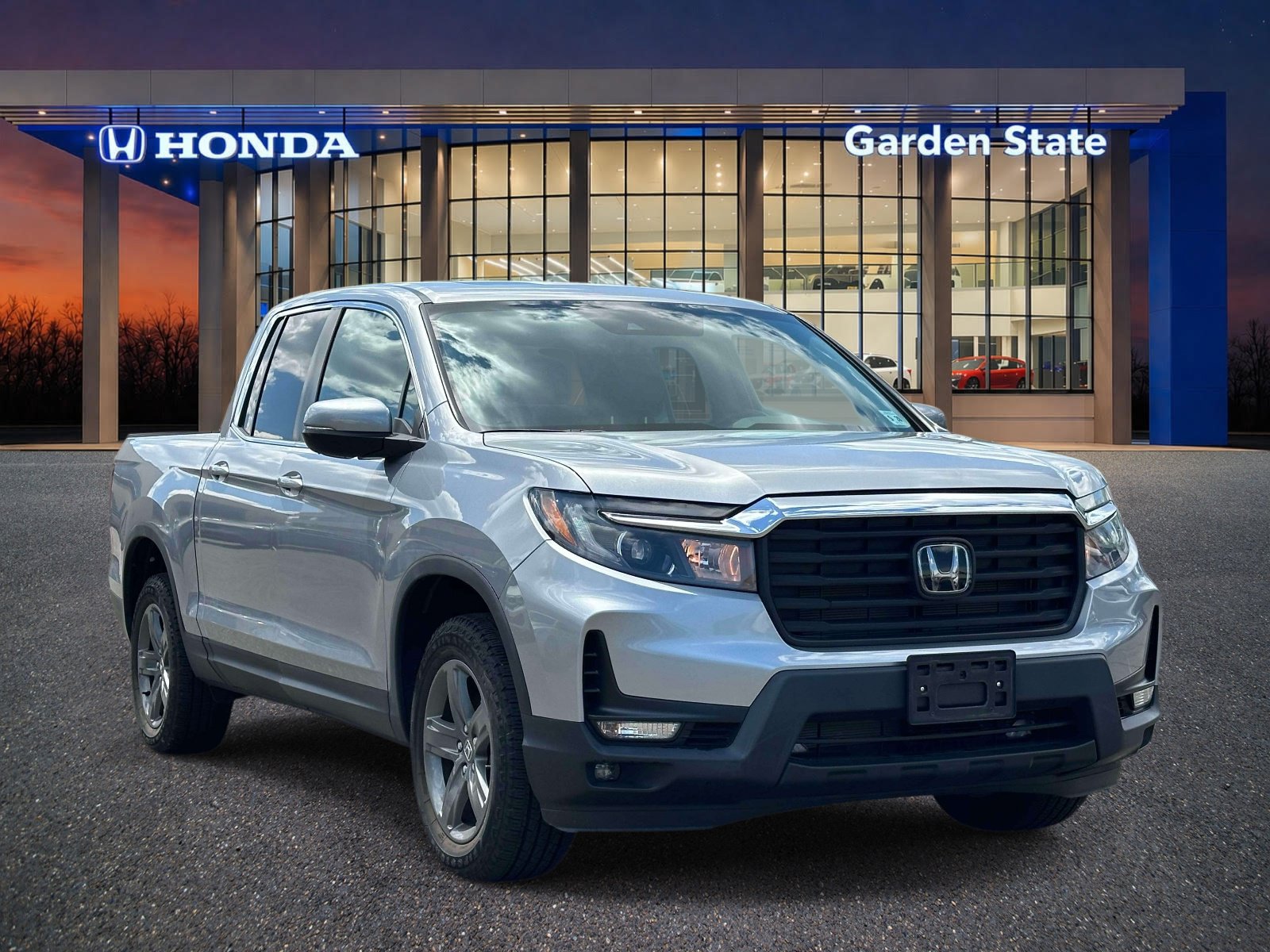 Certified 2023 Honda Ridgeline RTL image 2